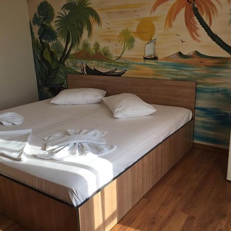 Vila Nusa Hotel Западен Ефорие Екстериор снимка