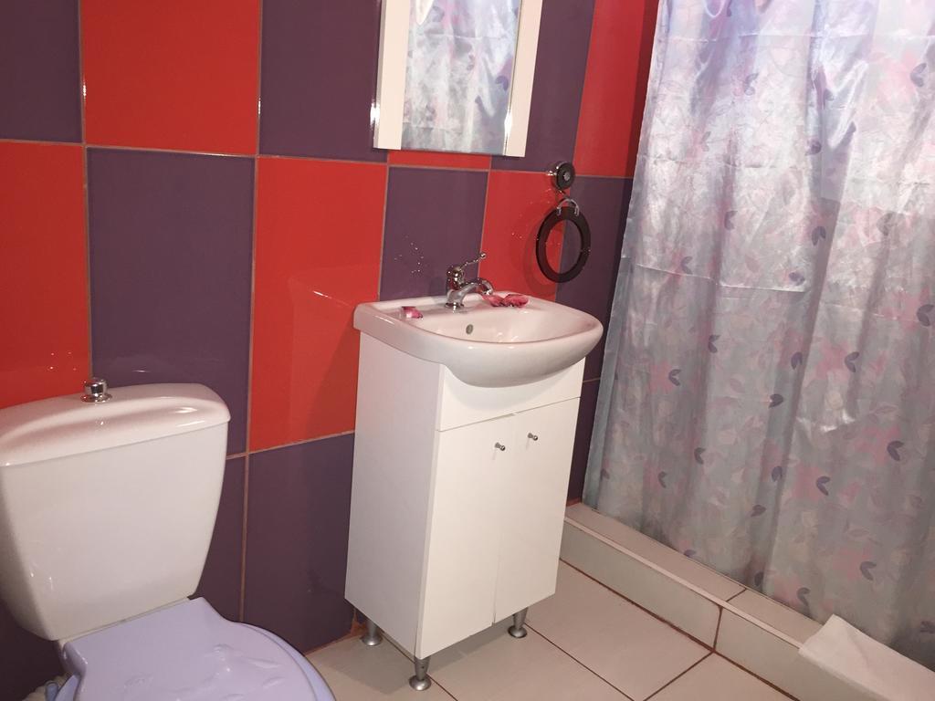 Vila Nusa Hotel Западен Ефорие Екстериор снимка